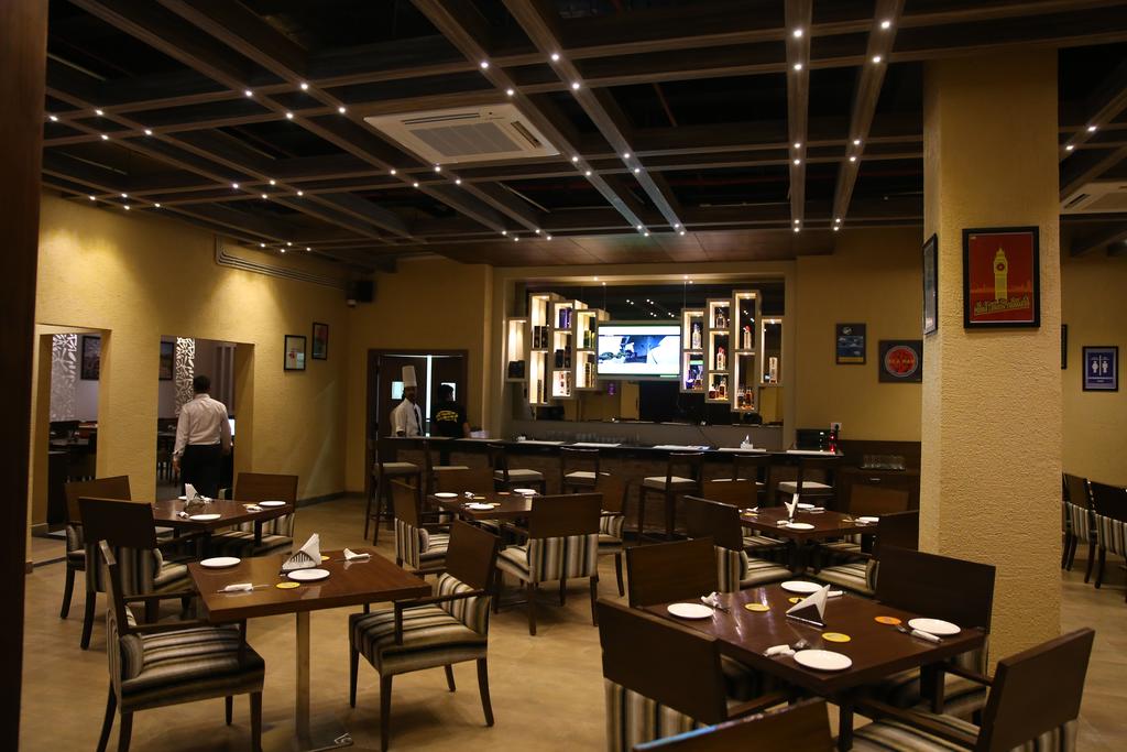 Le Roi Hotel Udaipur Restaurant