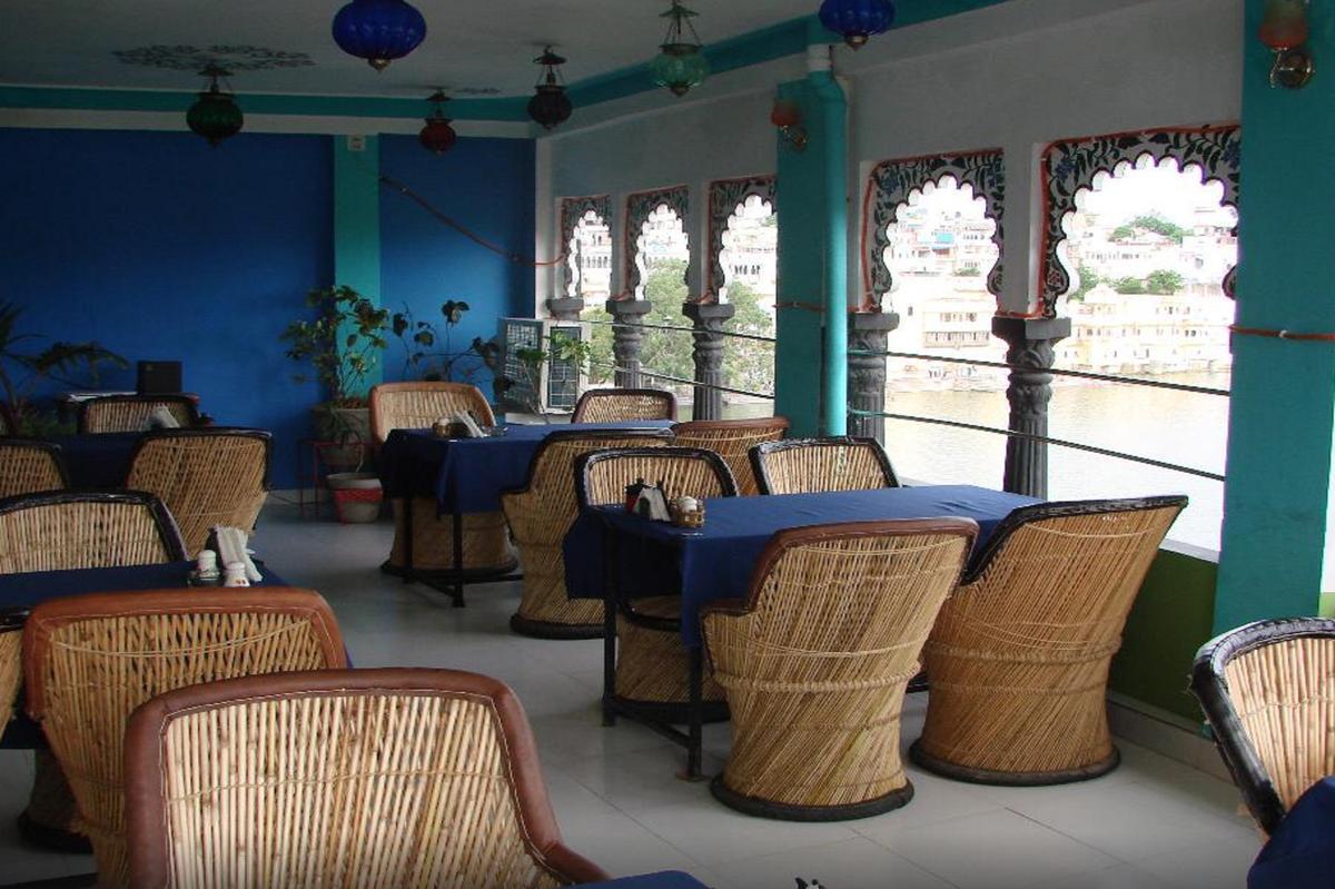 Hanuman Ghat Hotel Udaipur Restaurant