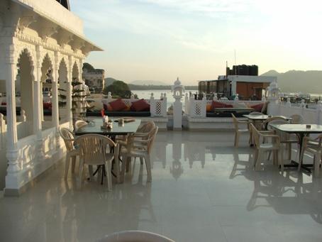 Grand Minerwa Hotel Udaipur Restaurant