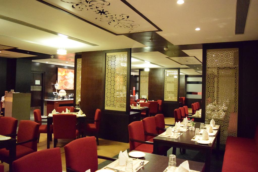Landmark Hotel Udaipur Restaurant