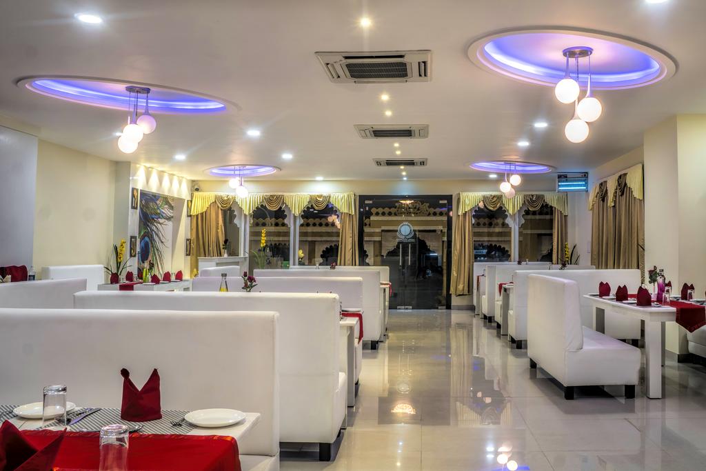 Kingfisher Hotel Udaipur Restaurant