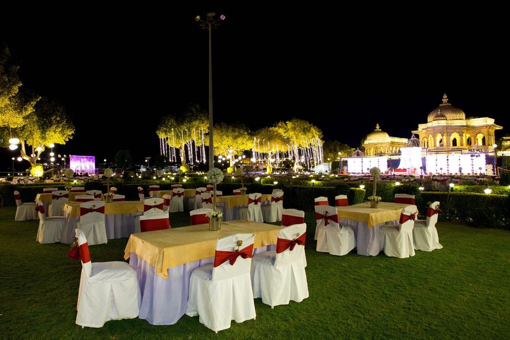 Jagmandir Island Palace Hotel Udaipur Restaurant